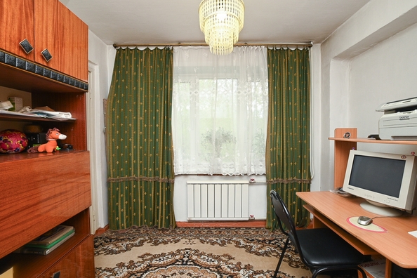 
  Продам 4-комн. квартиру 60.2 м². Фото 9.