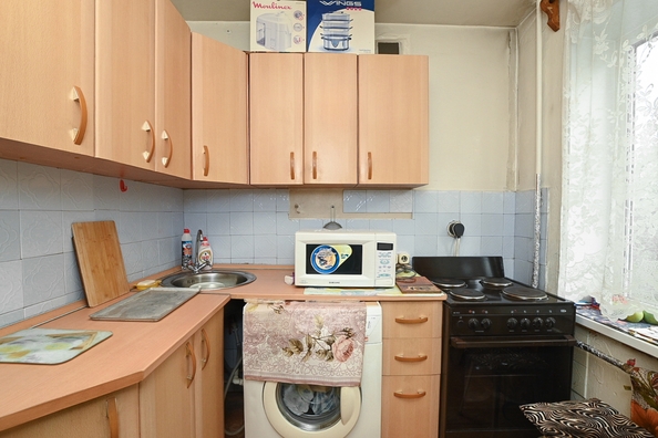 
  Продам 4-комн. квартиру 60.2 м². Фото 17.