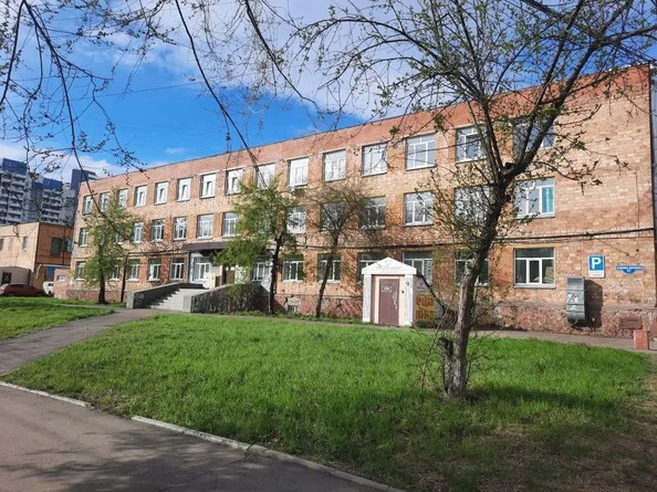 
  Продается универсальное помещение 2671.1 м². Фото 2.