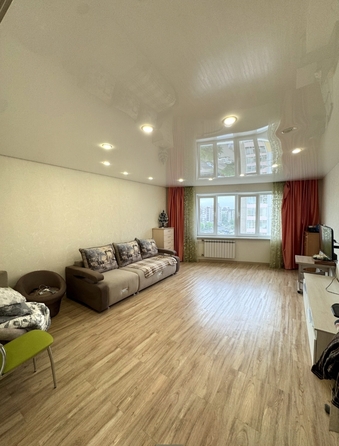 
  Продается 1-комн. квартира 54 м². Фото 1.