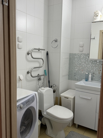 
  Продам 2-комн. квартиру 70 м², в ЖК Южный берег, дом 10. Фото 3.