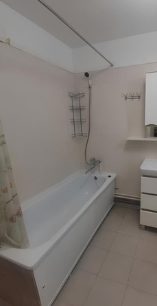 
  Сдам 2-комн. квартиру 62 м². Фото 1.