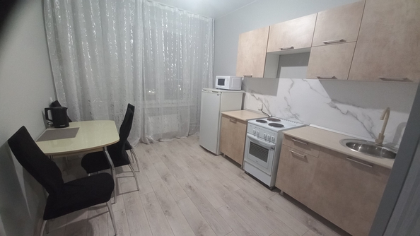 
  Сдам 1-комн. квартиру 40 м². Фото 8.