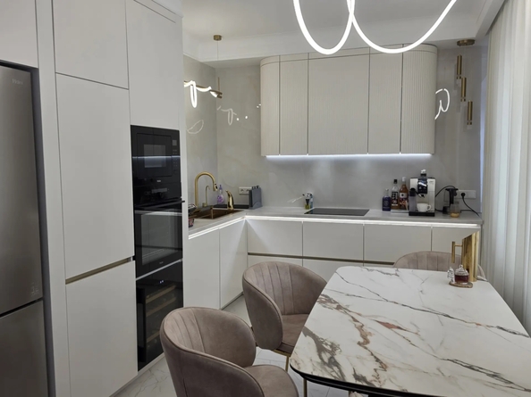 
  Продам 3-комн. квартира 114 м². Фото 8.