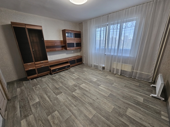 
  Сдам 1-комн. квартиру 40 м². Фото 10.