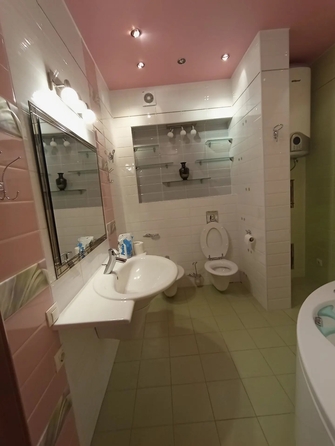 
  Сдам 3-комн. квартиру 90 м². Фото 13.