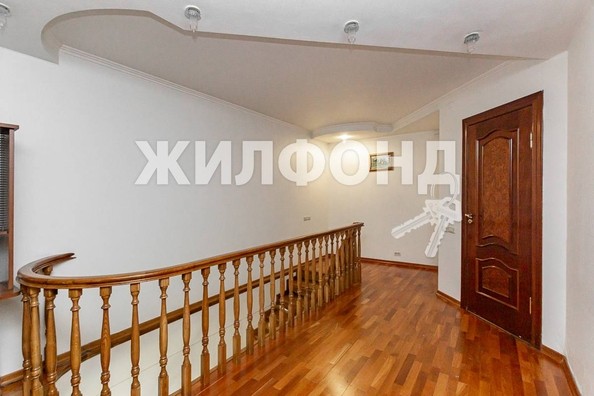 
   Продам 3-комнатную, 179.8 м², Партизанская ул, 83

. Фото 15.