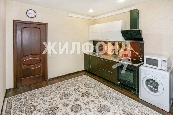 
   Продам 3-комнатную, 91.3 м², Малахова ул, 123

. Фото 4.