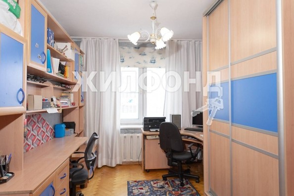 
   Продам 4-комнатную, 85.4 м², Красноармейский пр-кт, 59

. Фото 6.