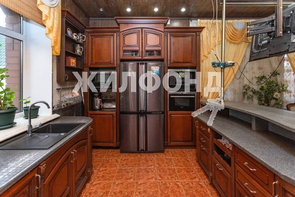 
   Продам дом, 480 м², Барнаул

. Фото 18.