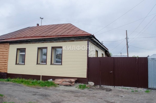
   Продам дом, 95 м², Барнаул

. Фото 1.