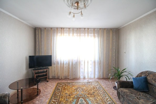 
   Продам 3-комнатную, 70.1 м², Попова ул, 184

. Фото 6.