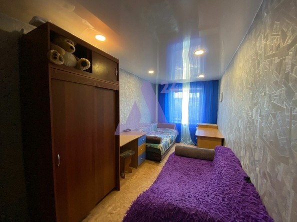 
   Продам 3-комнатную, 54.9 м², Новосибирская ул, 36

. Фото 10.