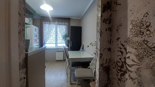 
   Продам 1-комнатную, 41 м², Антона Петрова ул, 254

. Фото 4.