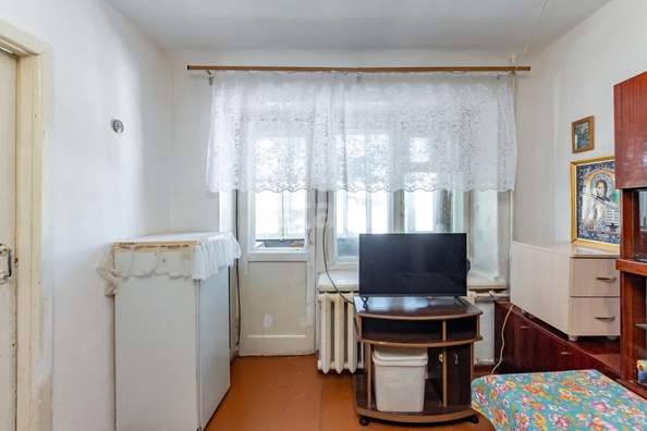 
   Продам 2-комнатную, 43.1 м², Змеиногорский тракт, 120/5

. Фото 2.