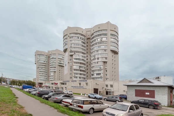 
   Продам 2-комнатную, 65 м², Малахова ул, 119

. Фото 7.