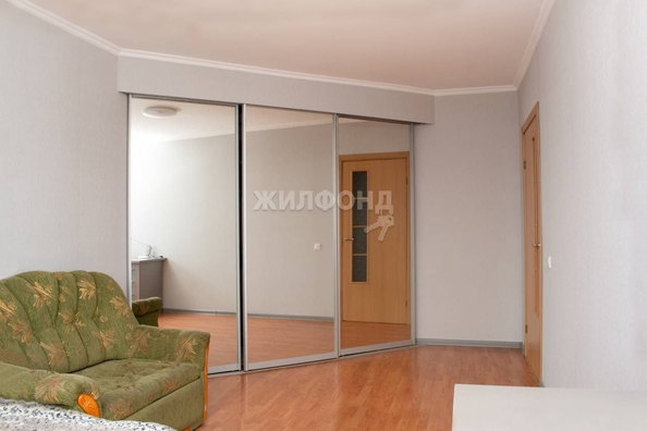 
   Продам 3-комнатную, 60.7 м², 

. Фото 3.