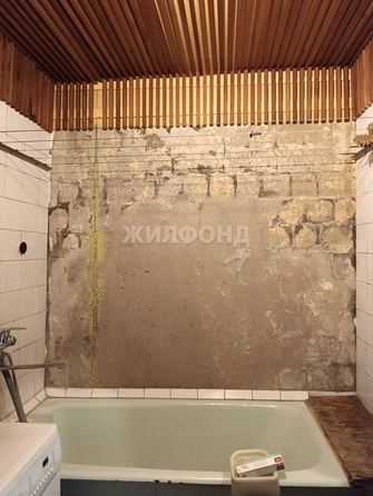 
   Продам 3-комнатную, 65.6 м², Матросова ул, 10

. Фото 4.