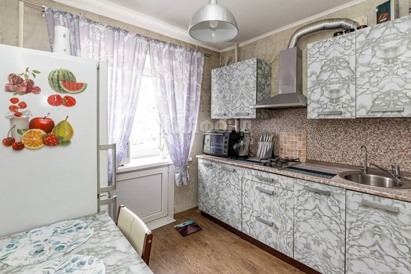 
   Продам 3-комнатную, 56.9 м², Социалистический пр-кт, 66

. Фото 1.