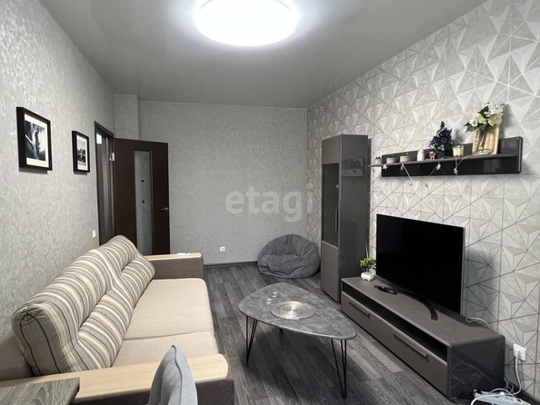 
   Продам 2-комнатную, 64.4 м², Северо-Западная 2-я ул, 23А

. Фото 7.