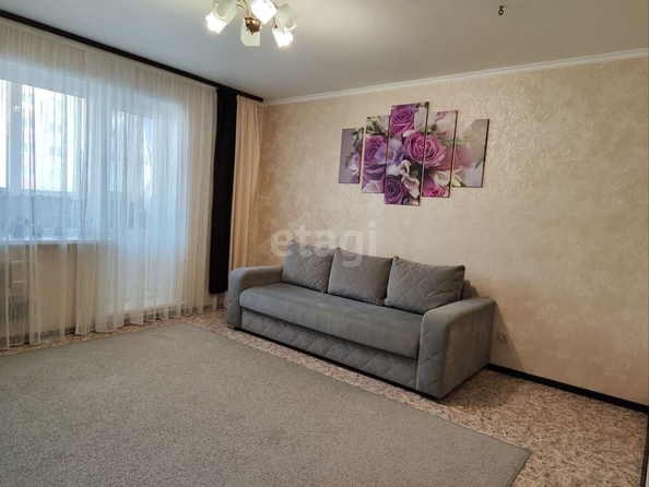 
   Продам 3-комнатную, 72.7 м², Сергея Семенова ул, 7

. Фото 8.