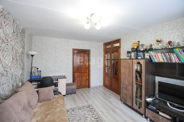 
   Продам 4-комнатную, 68 м², Антона Петрова ул, 216

. Фото 1.