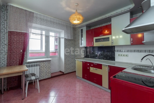 
   Продам 3-комнатную, 76.5 м², Чудненко ул, 3Б

. Фото 7.