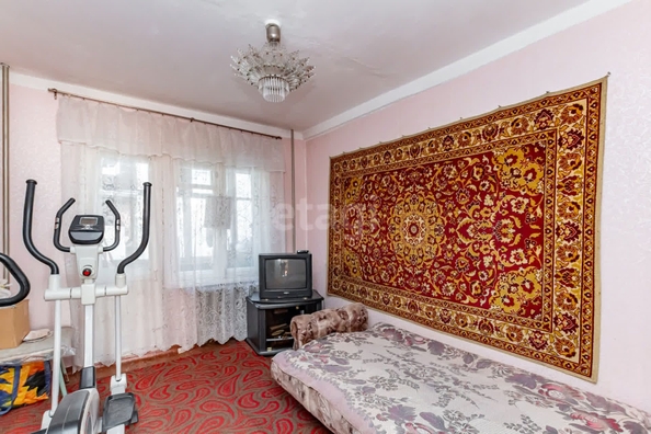 
   Продам 3-комнатную, 56.3 м², Георгия Исакова ул, 244

. Фото 2.