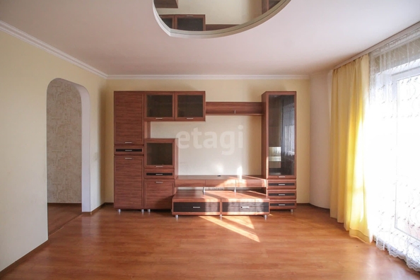 
   Продам 4-комнатную, 86 м², Малахова ул, 85

. Фото 5.