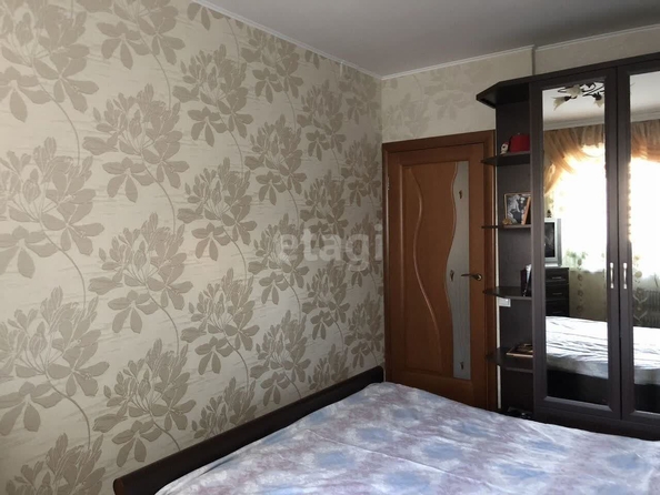 
   Продам 3-комнатную, 66 м², Малахова ул, 146

. Фото 3.