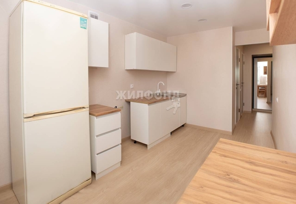 
   Продам 1-комнатную, 39.5 м², Энтузиастов ул, 17

. Фото 9.