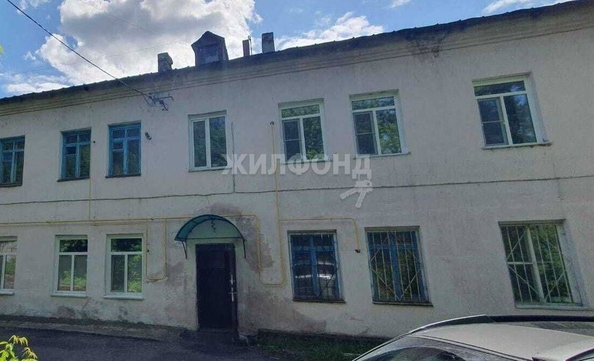 
   Продам 1-комнатную, 27.2 м², Капитальный пер, 33

. Фото 2.