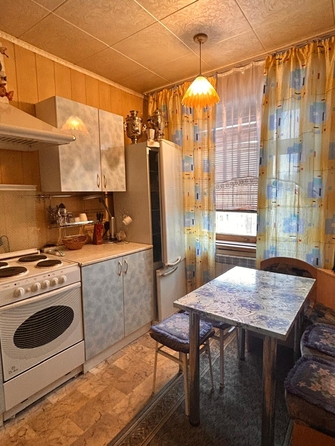 
   Продам 2-комнатную, 53.2 м², Юрина ул, 208

. Фото 1.