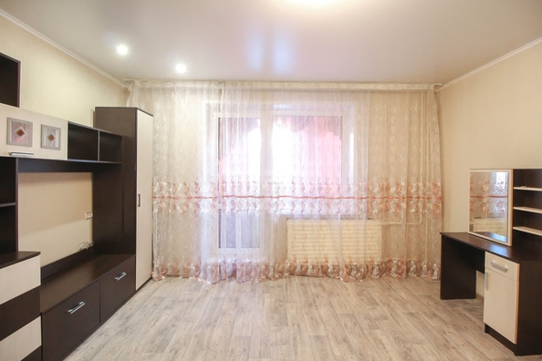 
   Продам 1-комнатную, 34 м², Сиреневая ул, 1/285

. Фото 8.