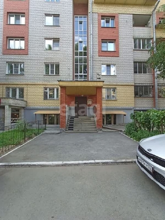 
   Продам 3-комнатную, 87.7 м², Сизова ул, 28А

. Фото 1.