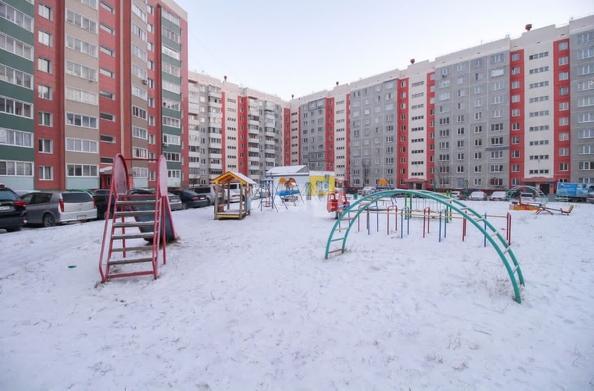 
   Продам 1-комнатную, 32.6 м², Чеглецова ул, 54

. Фото 4.