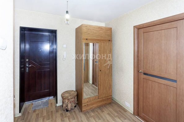 
   Продам 2-комнатную, 51.1 м², Малахова ул, 118

. Фото 1.