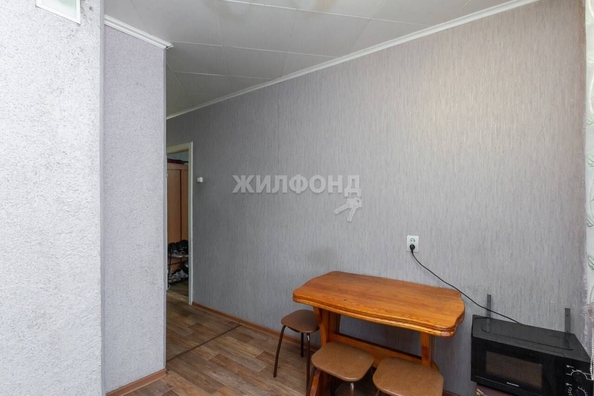 
   Продам 1-комнатную, 32.4 м², Советской Армии ул, 133Б

. Фото 1.