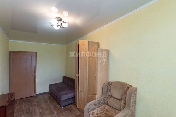 
   Продам 3-комнатную, 59.3 м², Кавалерийская ул, 1

. Фото 1.