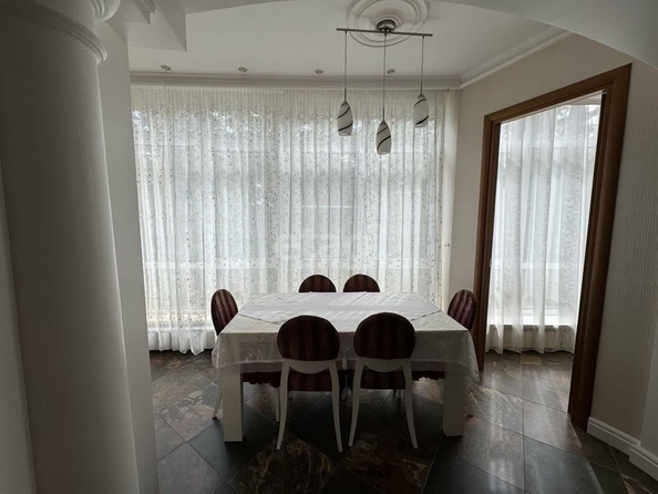 
   Продам 3-комнатную, 134.4 м², Змеиногорский тракт, 69Лк4

. Фото 8.