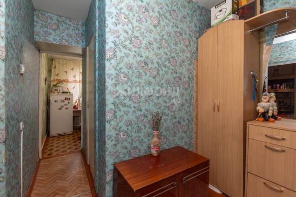 
   Продам 1-комнатную, 30 м², Островского ул, 6Ак2

. Фото 1.