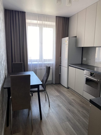 
  Сдается 2-комн. квартира, 55 м², Энтузиастов ул
. Фото 2.