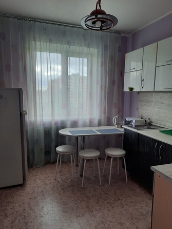 
  Сдам 1-комн. квартиру, 43 м², Сергея Семенова ул, д. 7
. Фото 3.
