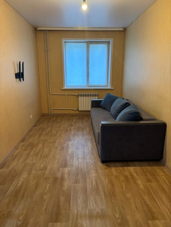 
  Сдается 1-комн. квартира, 32.9 м², Ленинградская ул, д. 63
. Фото 3.