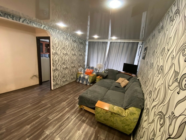 
  Продается 1-комн. квартира, 31.8 м², Декабристов ул, д. 33
. Фото 1.