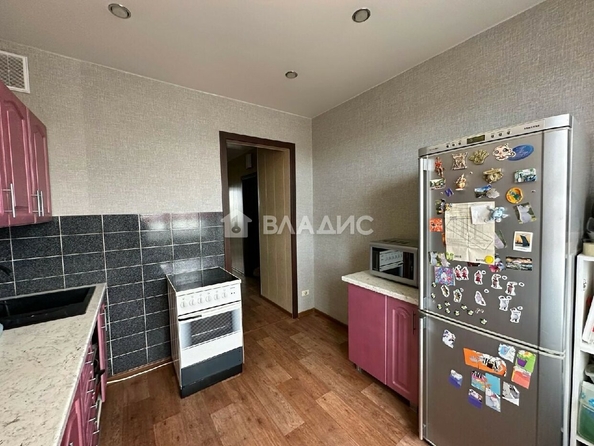 
  Продается 4-комн. квартира, 75.3 м², Стахановская ул, д. 10
. Фото 4.