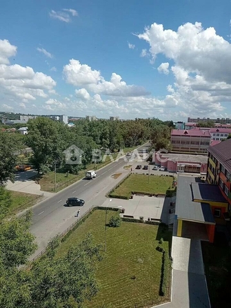 
  Продается 2-комн. квартира, 48 м², Вали Максимовой ул, д. 17
. Фото 5.