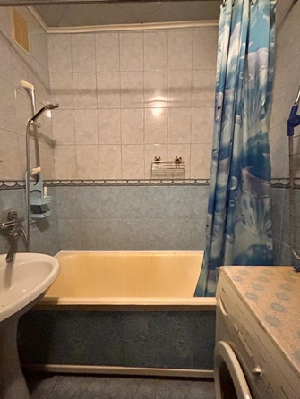 
  Продается 2-комн. квартира, 53.2 м², Юрина ул, д. 208
. Фото 8.