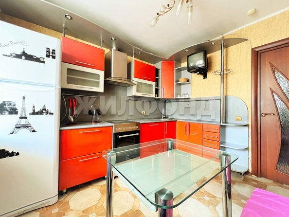 
  Продается 1-комн. квартира, 35.8 м², Павловский тракт
. Фото 1.