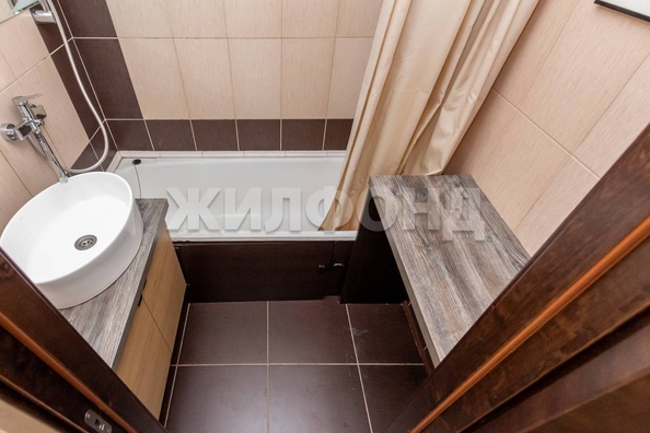 
  Продается 1-комн. квартира, 34 м², Новгородская ул
. Фото 16.